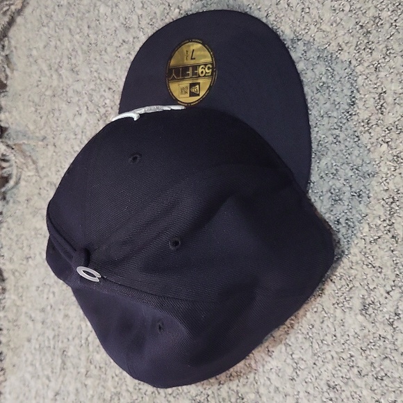 New Era Baseball Hat - Picture 6 of 12